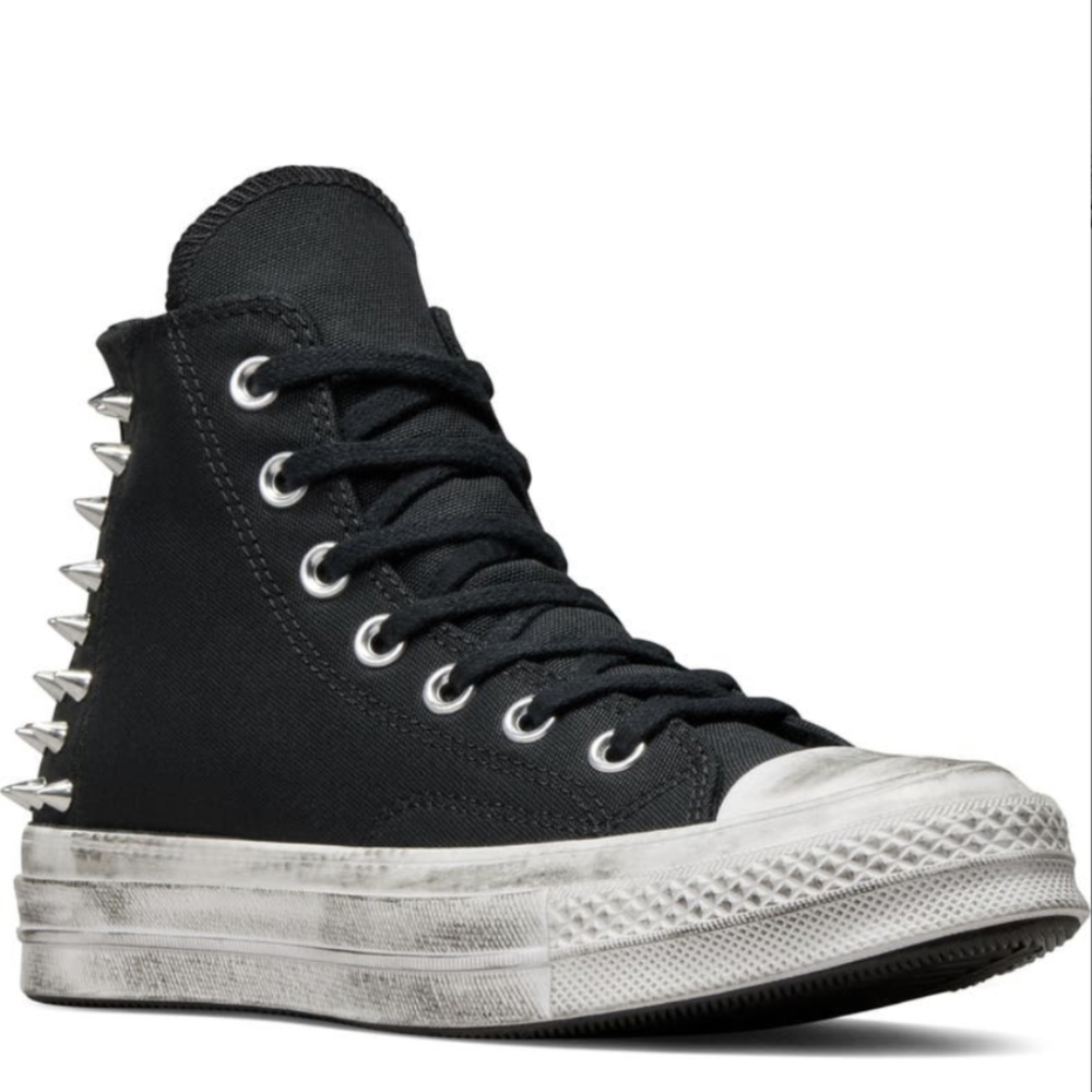 Chuck Taylor All Star 70 High Top Pyramid Studded Size 6.5 NWT